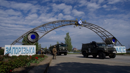 Russian troops near the entrance of Zaporizhzhia nuclear power station