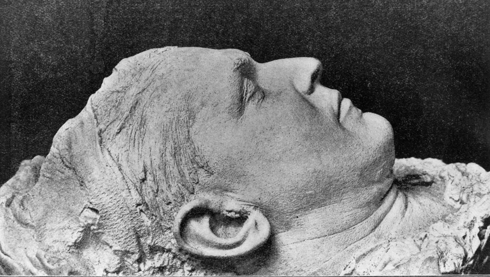 Image - The death-mask (Pic: Getty Images)