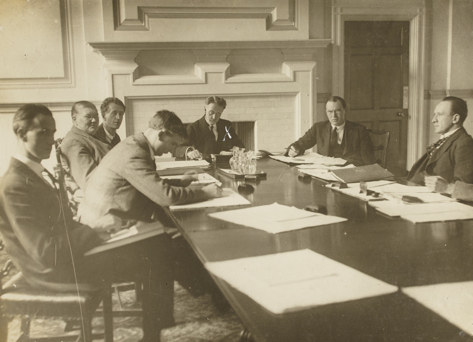 Image - The Cabinet contemplated the terrible decisions to be made (Pic: National Library of Ireland)