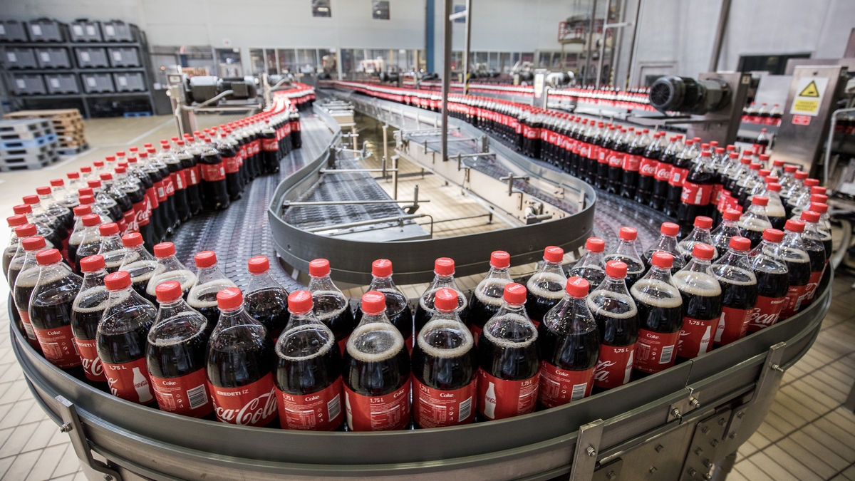 Environmental groups critical of CocaCola sponsorship of COP27