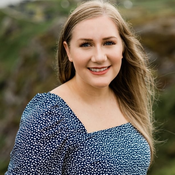 Newfoundland and Labrador Rose - Jennifer Mackey