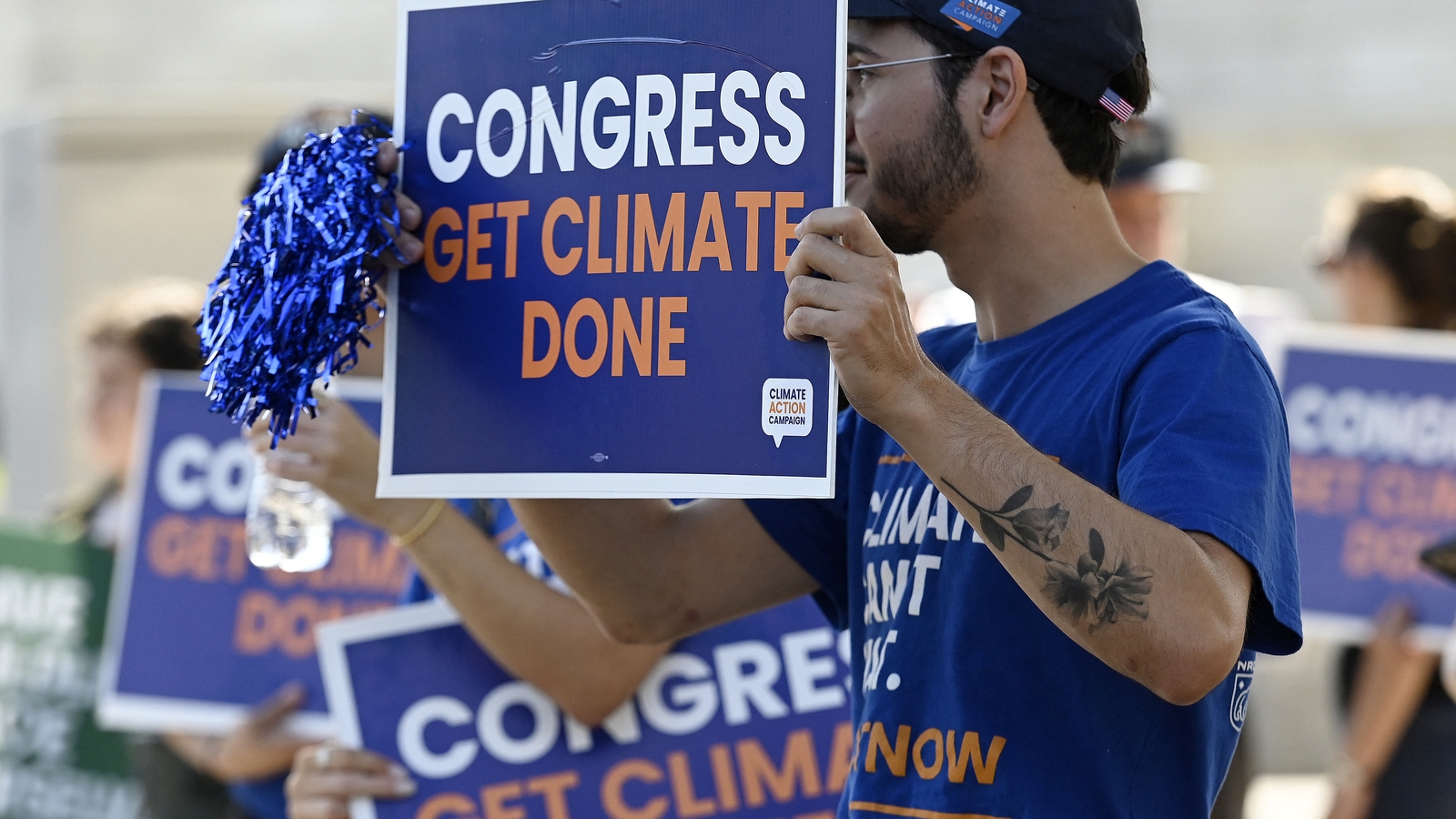 US House passes $430bn bill to fight climate change - RTE.ie
