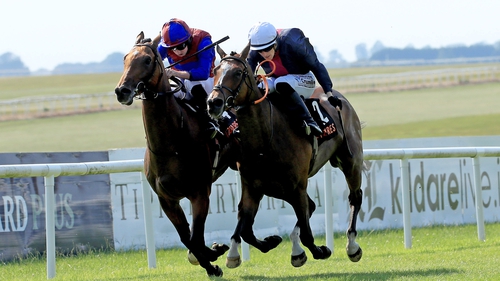 Luxembourg and Ryan Moore (left) were pushed hard by Insinuendo and Billy Lee (right)