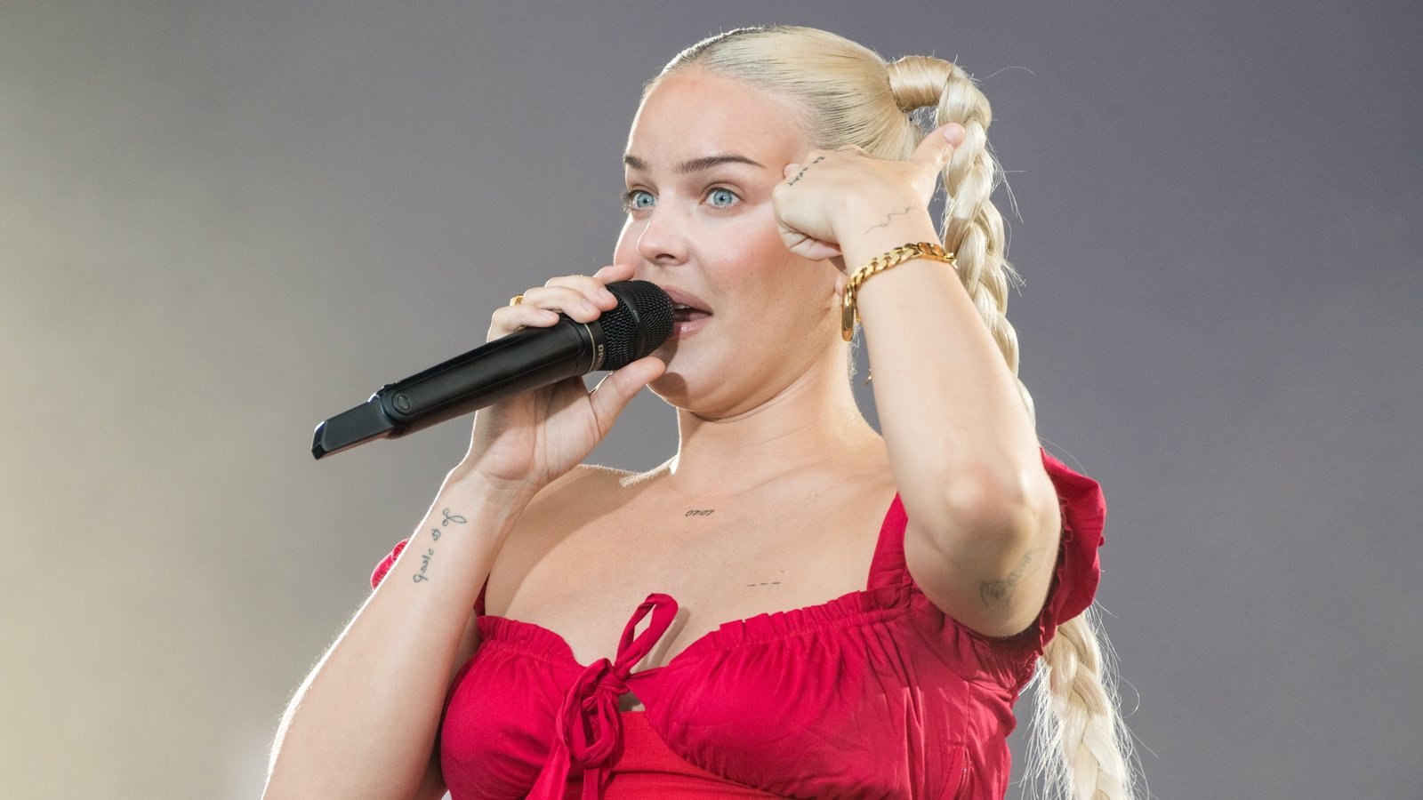 AnneMarie didn't feel worthy on debut Voice UK season