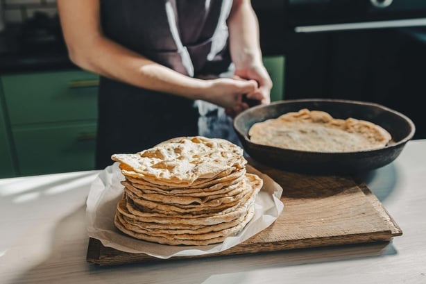 Cooking flatbread in a frying pan