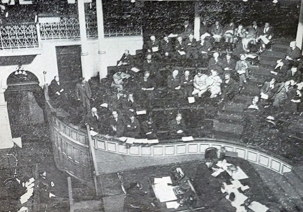 View of the parliament in session. Standing on the left is General Mulcahy, and on the front bench is Mr Cosgrave, the new president Photo: Irish Life, September 1922