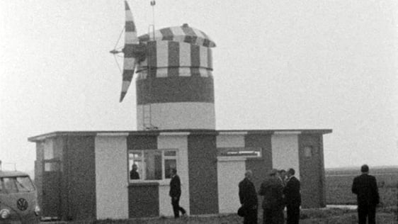 New radar at Shannon Airport, 1962