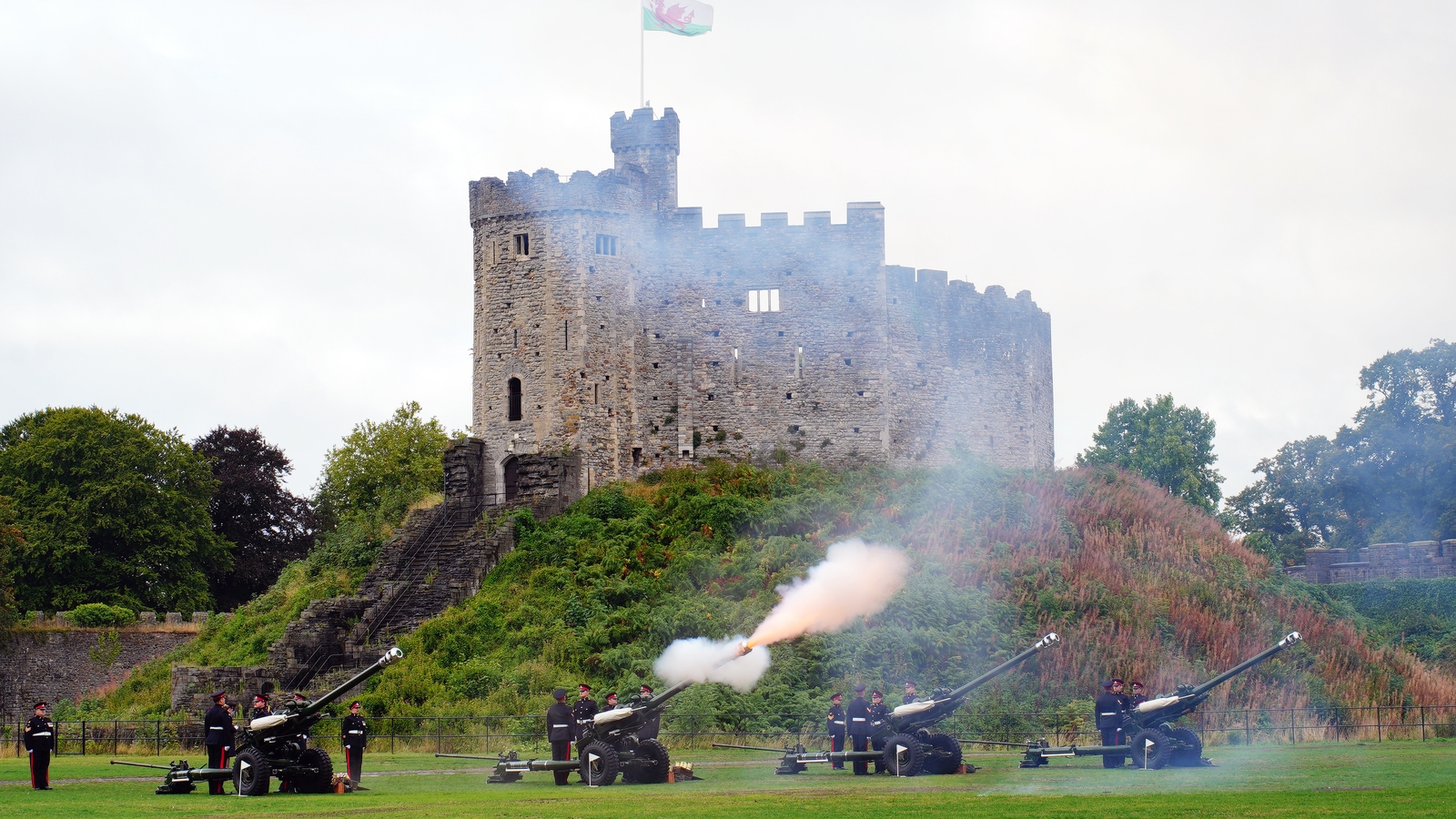 Queen Elizabeth II death: 96 royal gun salutes to mark each year of her life