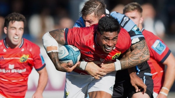 Malakai Fekitoa struggled on his competitive debut for Munster