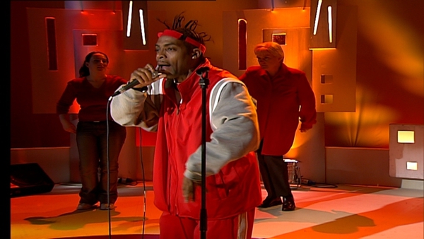 Coolio during his performance on Open House in 2002