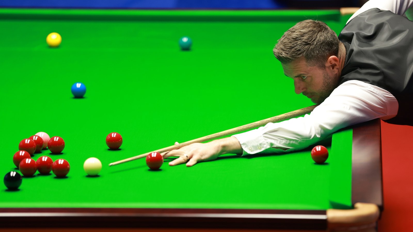 Selby, Robertson and Trump into Scottish Open last eight