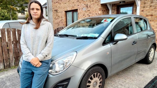 Débora Commins drives almost 400km a week to take her daughter to and from school