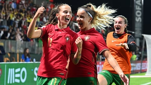 Tatiana Pinto celebrates Portugal's insurance goal against Iceland