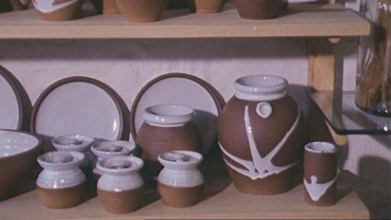 Stephen Pearce Pottery (1987)