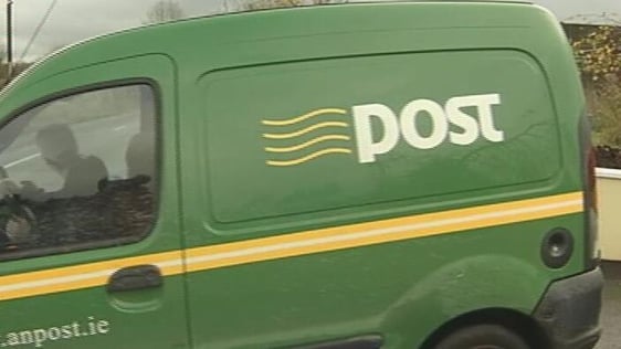 Postmen forced to sort post in their own homes 2002