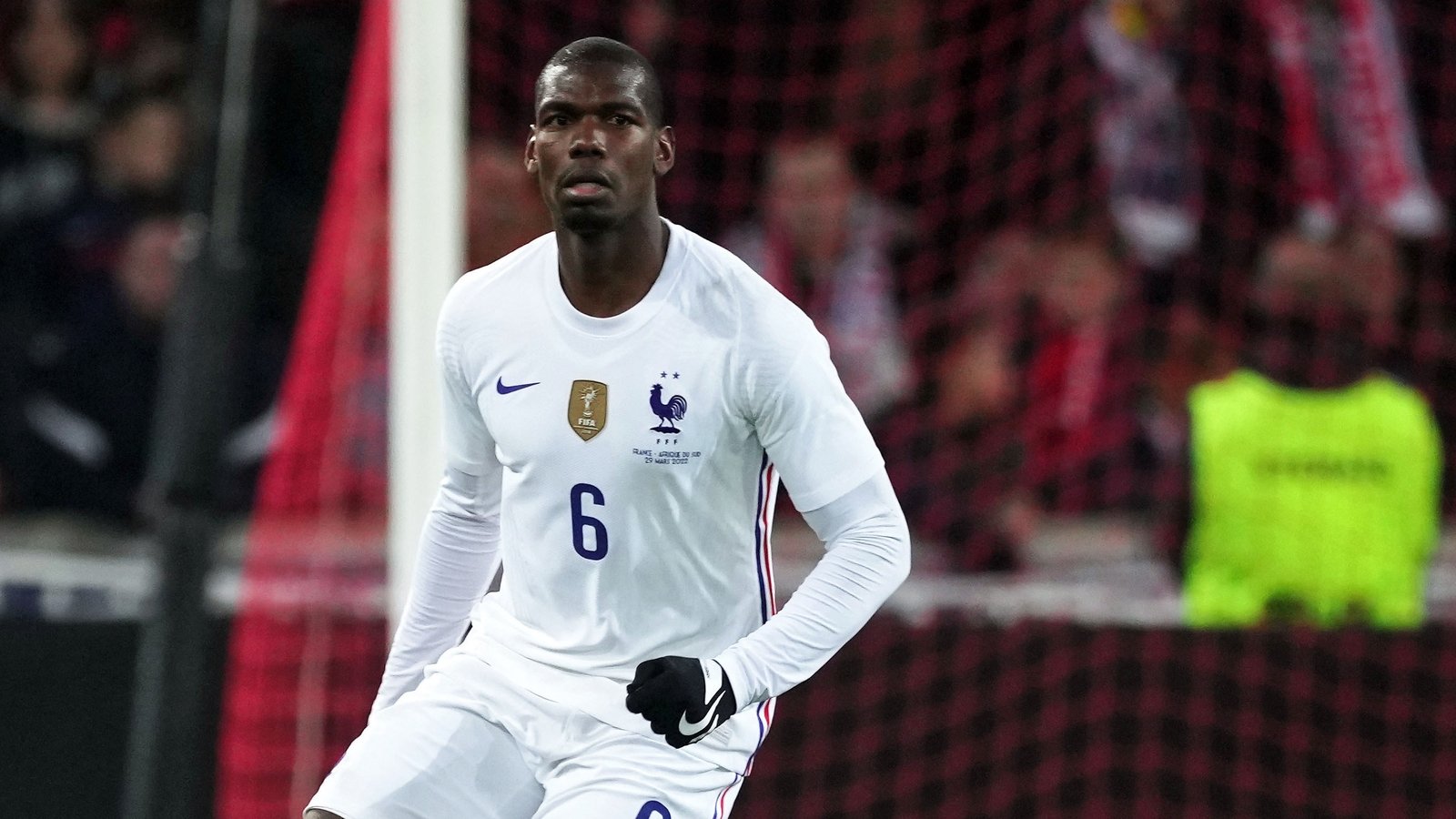 Pogba set to miss Irish clash with injury