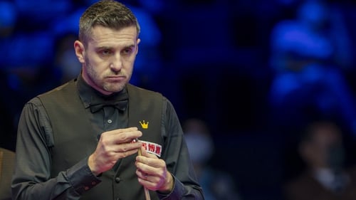 Mark Selby is through to the British Open semi-final