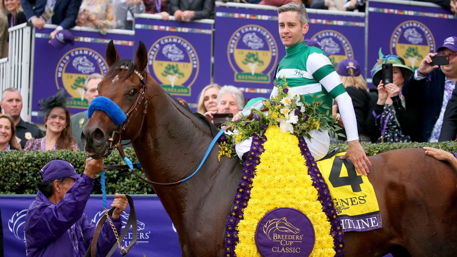 Flightline dazzles again to win Breeders' Cup Classic