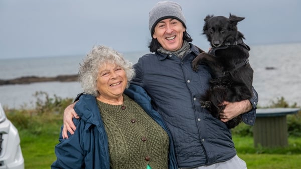 Together again - Miriam Margolyes and Alan Cumming - and new road trip pal Lala