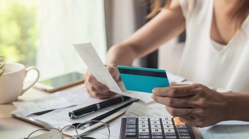 Here are 5 tips from John Lowe of MoneyDoctors.ie to put you back on track with your credit card if it's a little out of order before the start of the Christmas season.