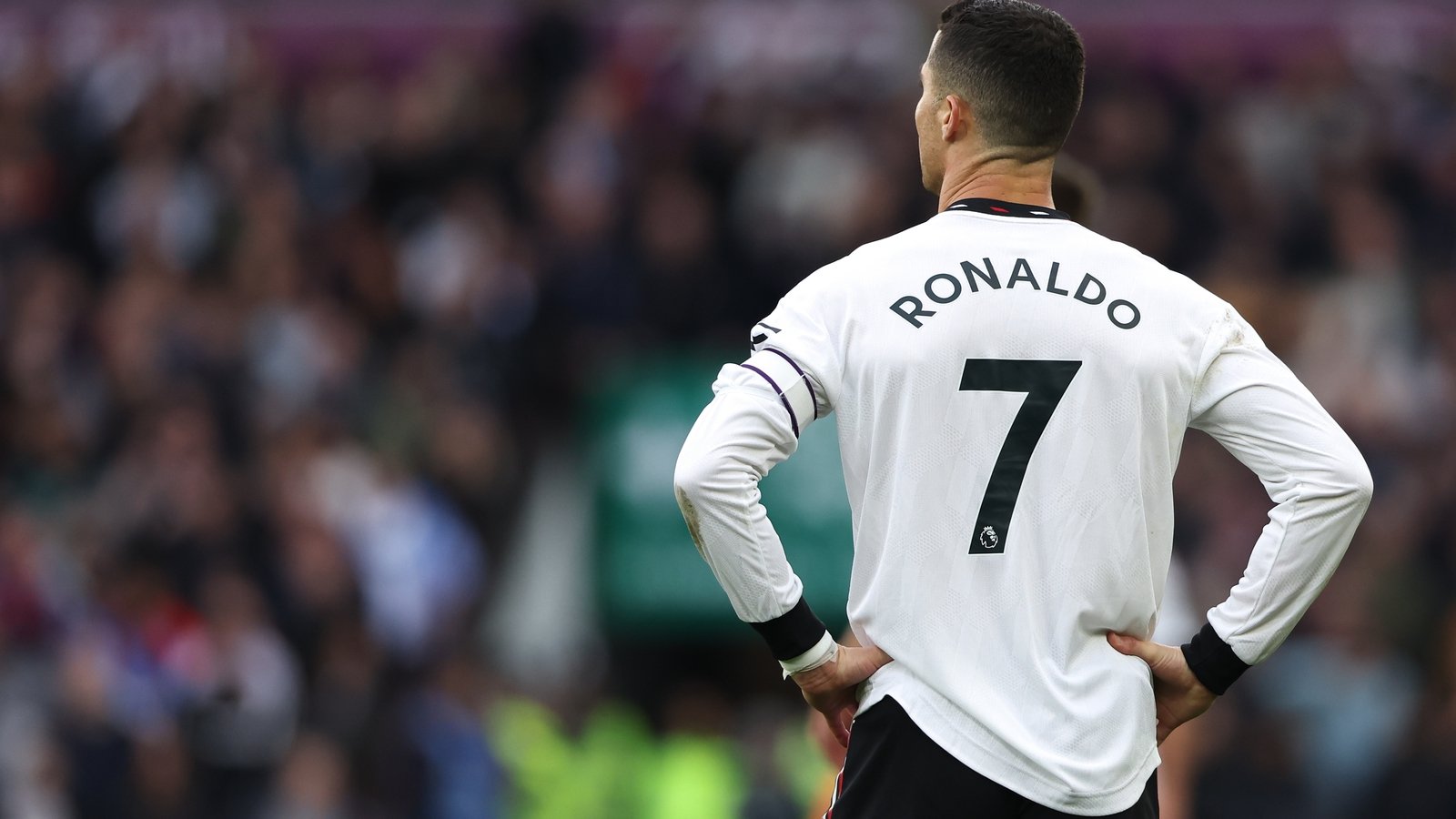 Cristiano Ronaldo: Man United forward says he feels 'betrayed'