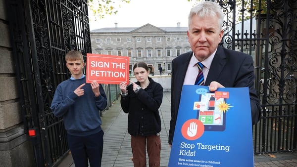 The Irish Heart Foundation has appealed to the public to sign an online petition at Irishheart.ie