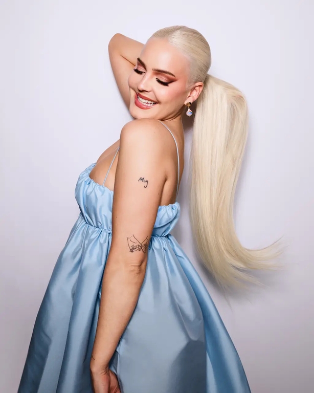 Pop star Anne-Marie rocks a sleek pony created by Jonathan Andrew (Fudge Professional/PA)