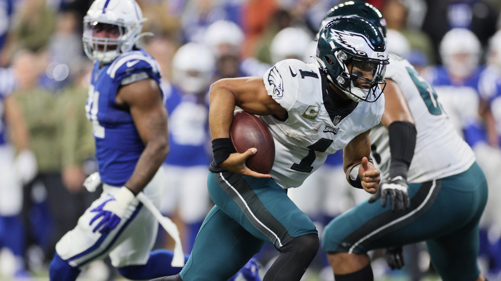 Game Recap: Cowboys Defeat Rival Eagles, 27-20