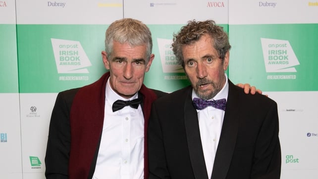 Charlie Bird pictured with former RTÉ Chief News Editor Ray Burke, who co-authored Mr Bird's biography 'Time and Tide'. The book won the Dubray Biography of the Year at the Irish Book Awards in November 2022