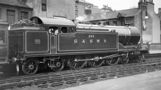 Great Southern & Western Railway (GSWR) 4-6-0 steam locomotive No 400 shortly after completion at the company's Inchicore Works, Dublin, Ireland, in August 1916. The locomotive was scrapped in 1929. GSWR official photograph. (Photo by SSPL/Getty Images)