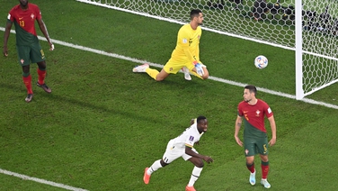 World Cup 2022: Bukari gives Ghana a late lifeline against Portugal - RTE.ie