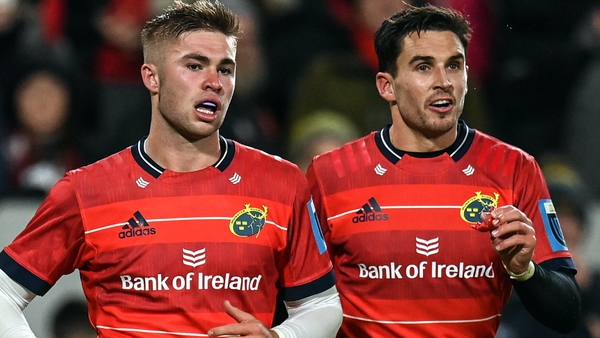 Joey Carbery (right) wears the No 10 shirt against Connacht with Jack Crowley on the bench