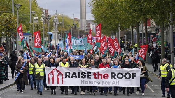 The rally is organised by the 'Raise the Roof' housing campaign group, which is comprised of a number organisations and unions (Photo: RollingNews.ie)