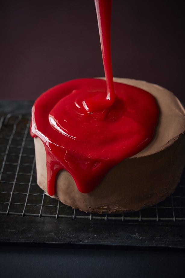 Learn how to make the perfect Chocolate Mirror Glaze