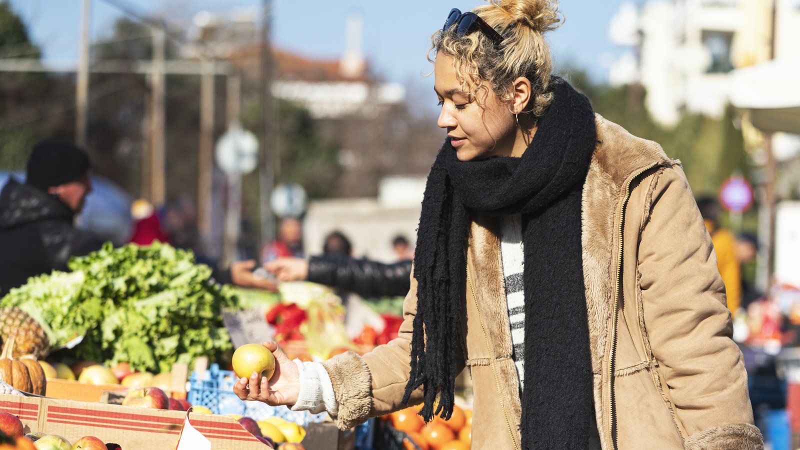 How to shop in season in Ireland this December