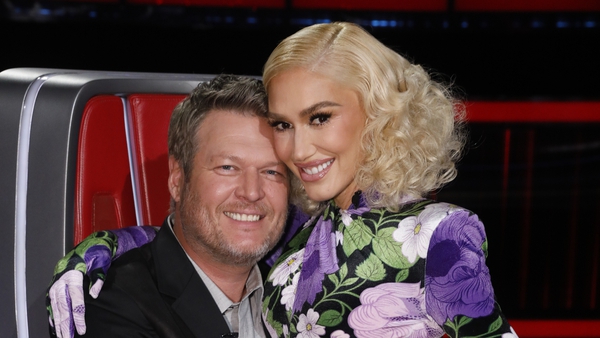 Blake Shelton and Gwen Stefani on the set of The Voice US Photo: Getty Images/NBC