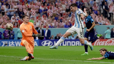 World Cup 2022: Alvarez scores remarkable goal for Argentina