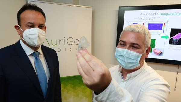 Tánaiste Leo Varadkar and Tony O'Halloran CTO of AuriGen Medical