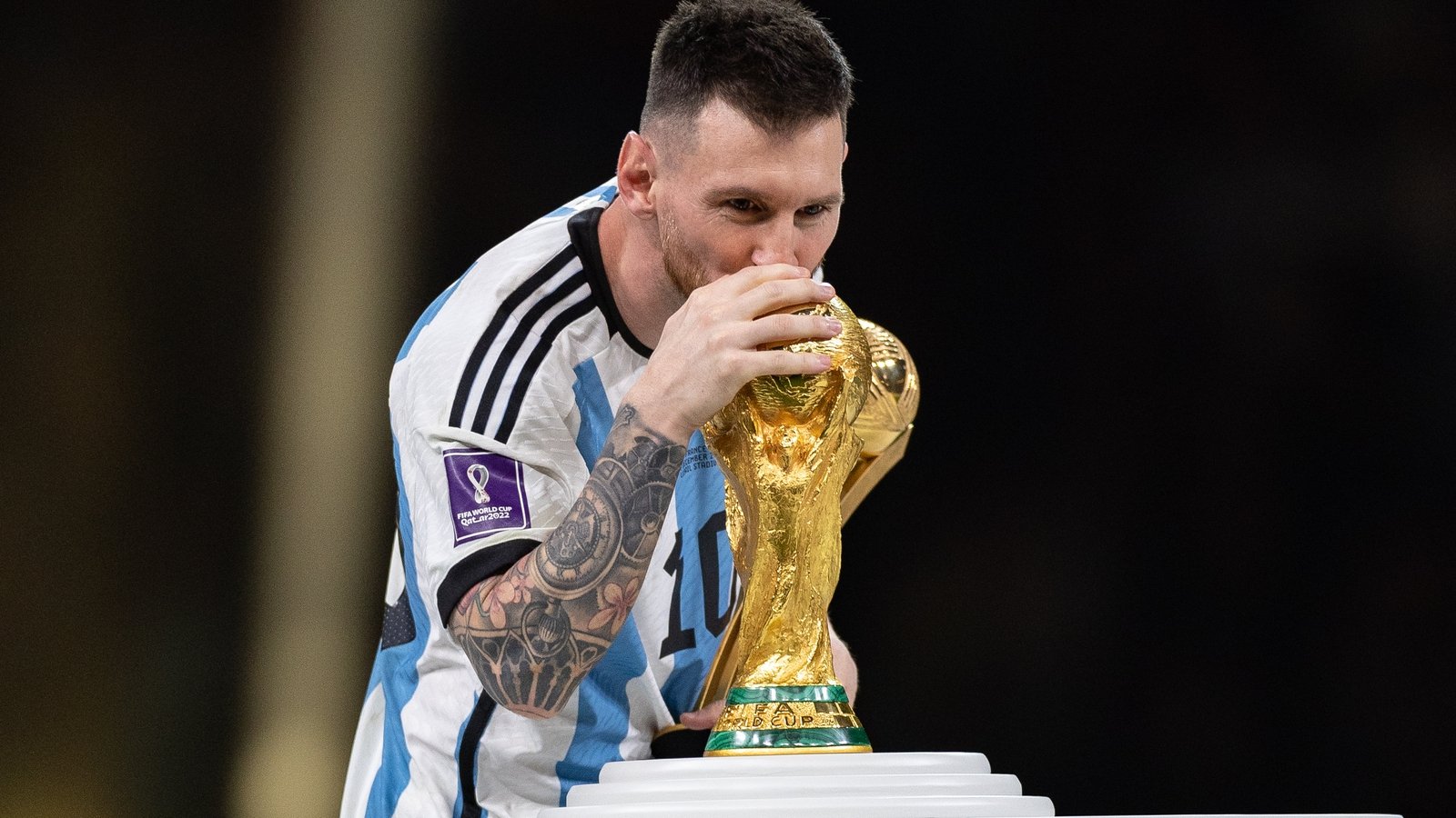 World Cup final 2022 Argentina win thriller against France  in pictures   Football  The Guardian