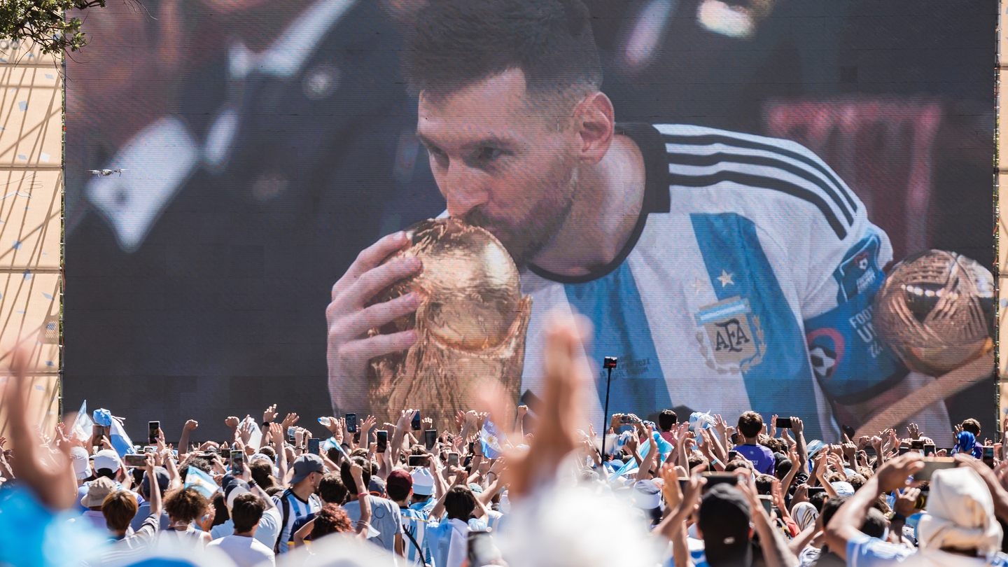 Magical Messi hoists World Cup after final for the ages