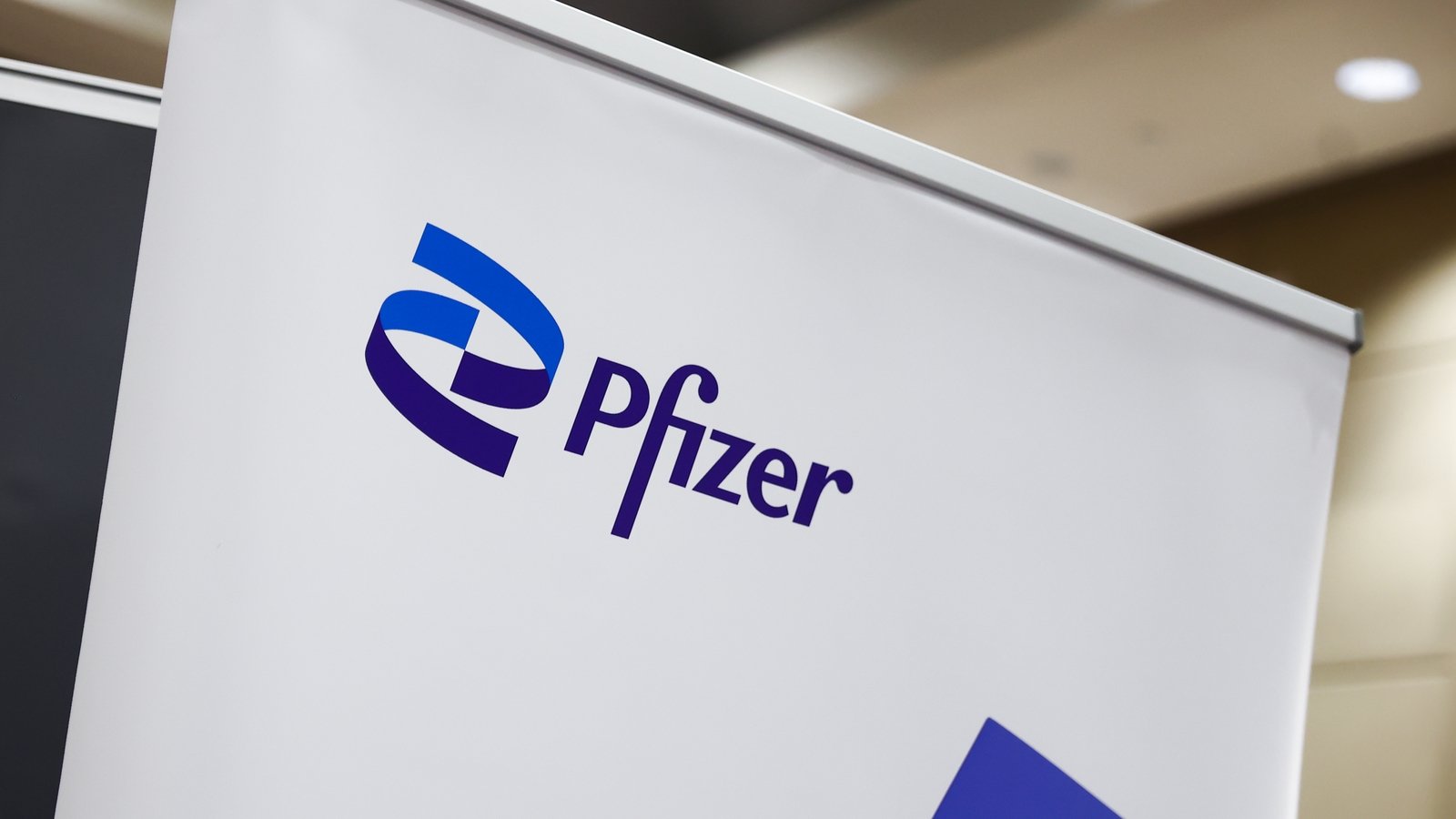 Pfizer raises profit forecast on Covid sales