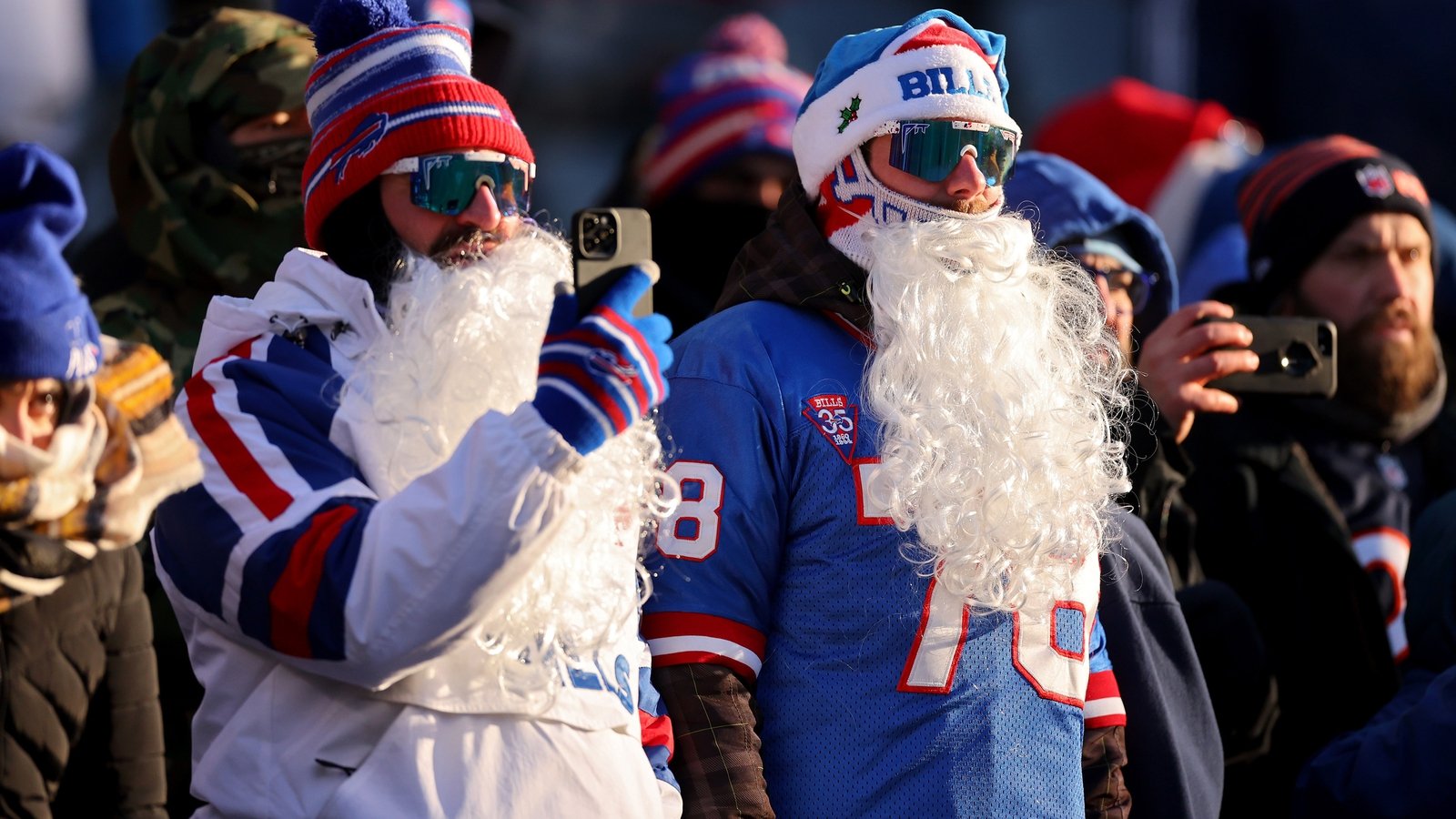 NFL: Bills and Chiefs top AFC after Christmas Eve wins