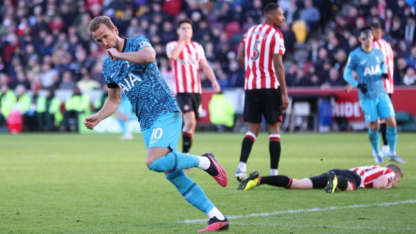 Harry Kane celebrates his goal