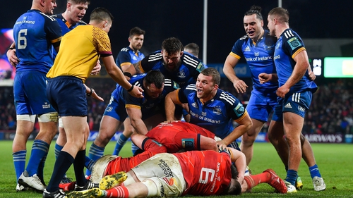 Leinster players celebrate Dan Sheehan's try in the second half