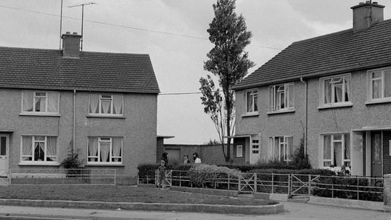 Behan - Corporation housing, Dublin (1967) © RTÉ Photographic Archive 2201/040