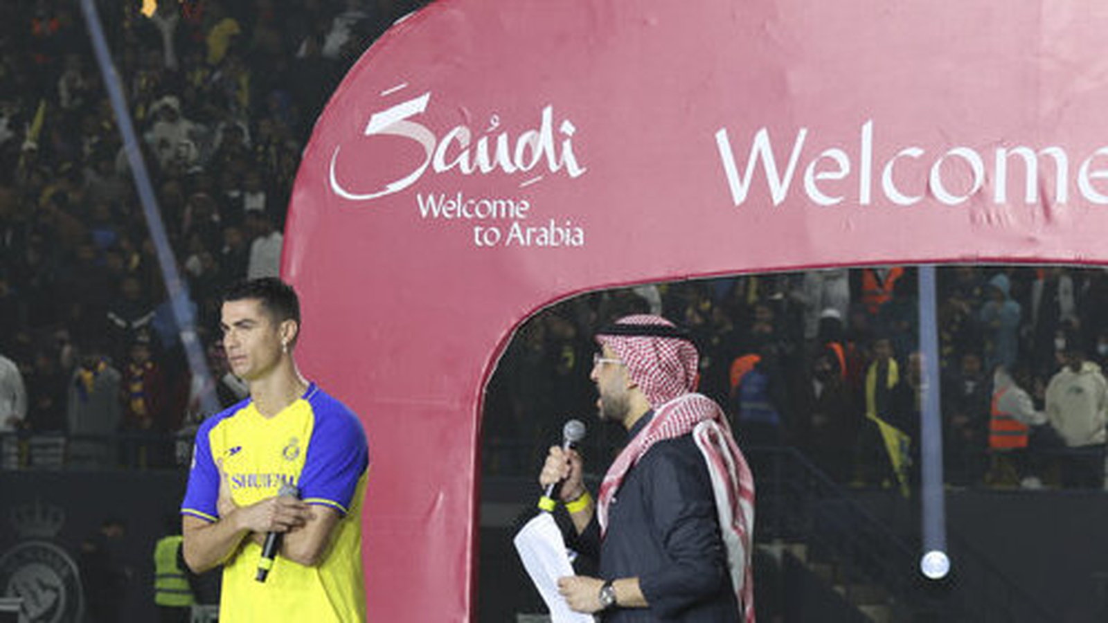 Saudi player fired for refusing to give up No. 7 jersey for Cristiano  Ronaldo? Al Nassr clarifies - News