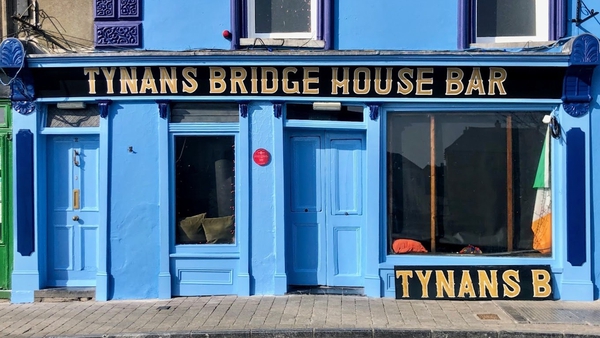 Tynan's Bridge House Bar in Kilkenny with hand-crafted shopfront lettering. Photo: Dee Maher Ring