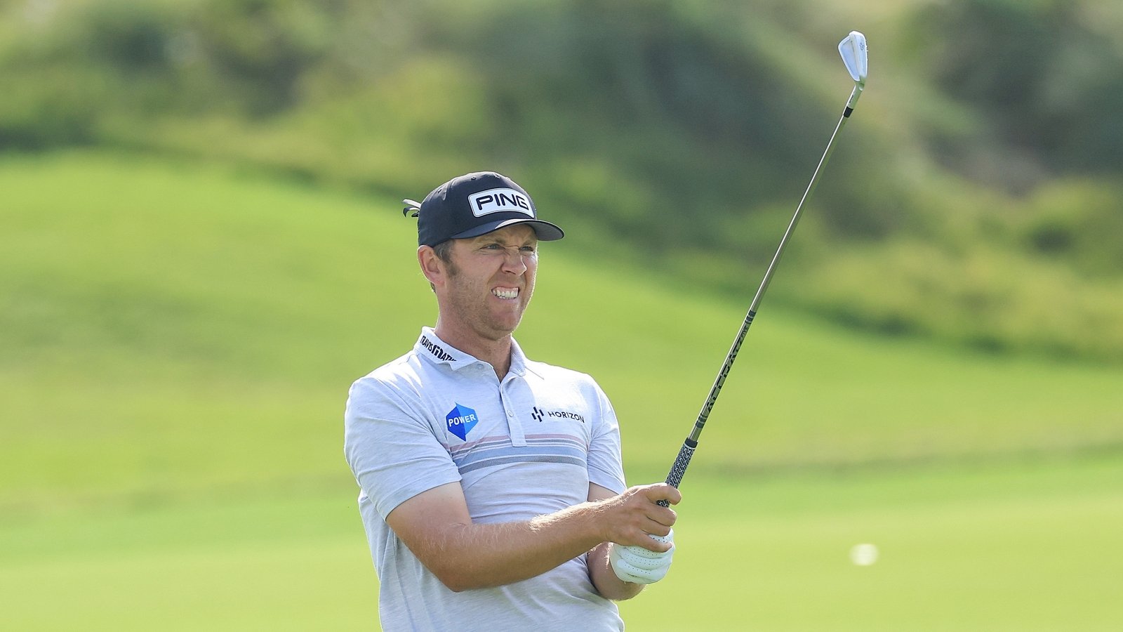 Early starters Power and Lowry in top 10 in Abu Dhabi