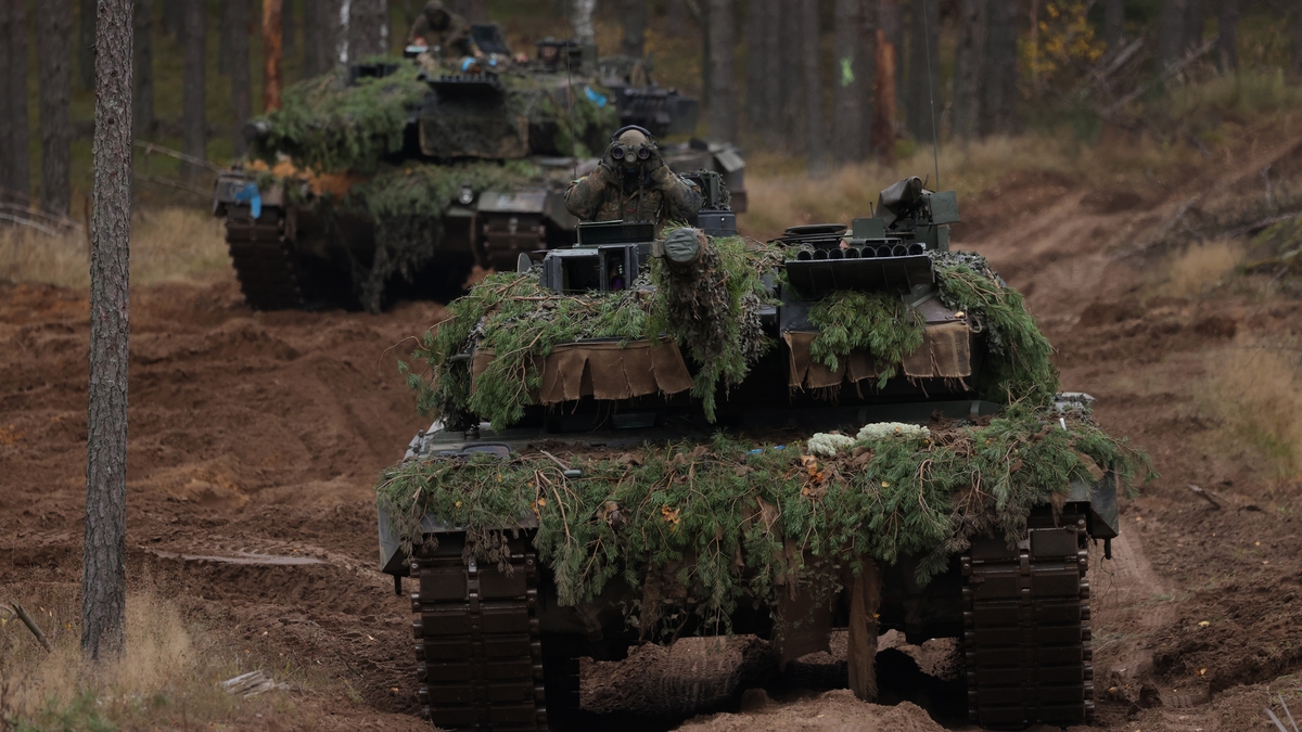 Germany’s decision on sending tanks to Ukraine Germany’s decision on sending tanks to Ukraine