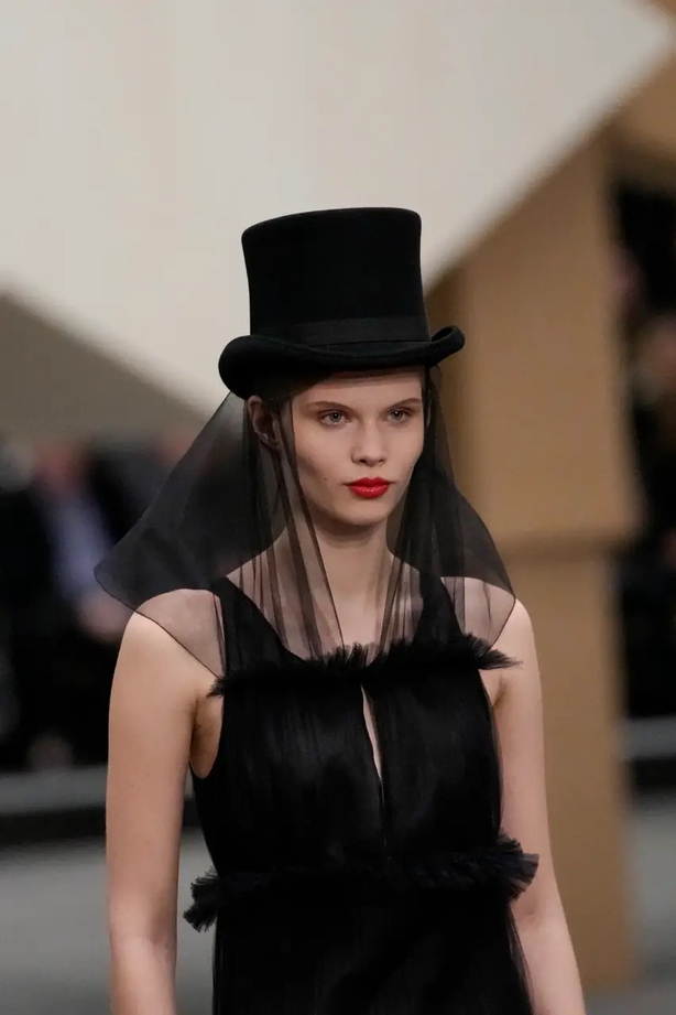 Chanel Haute Couture Spring/Summer 2023 (AP Photo/Christophe Ena)